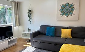 Stylish 1 Bedroom Flat With Parking In Oxford
